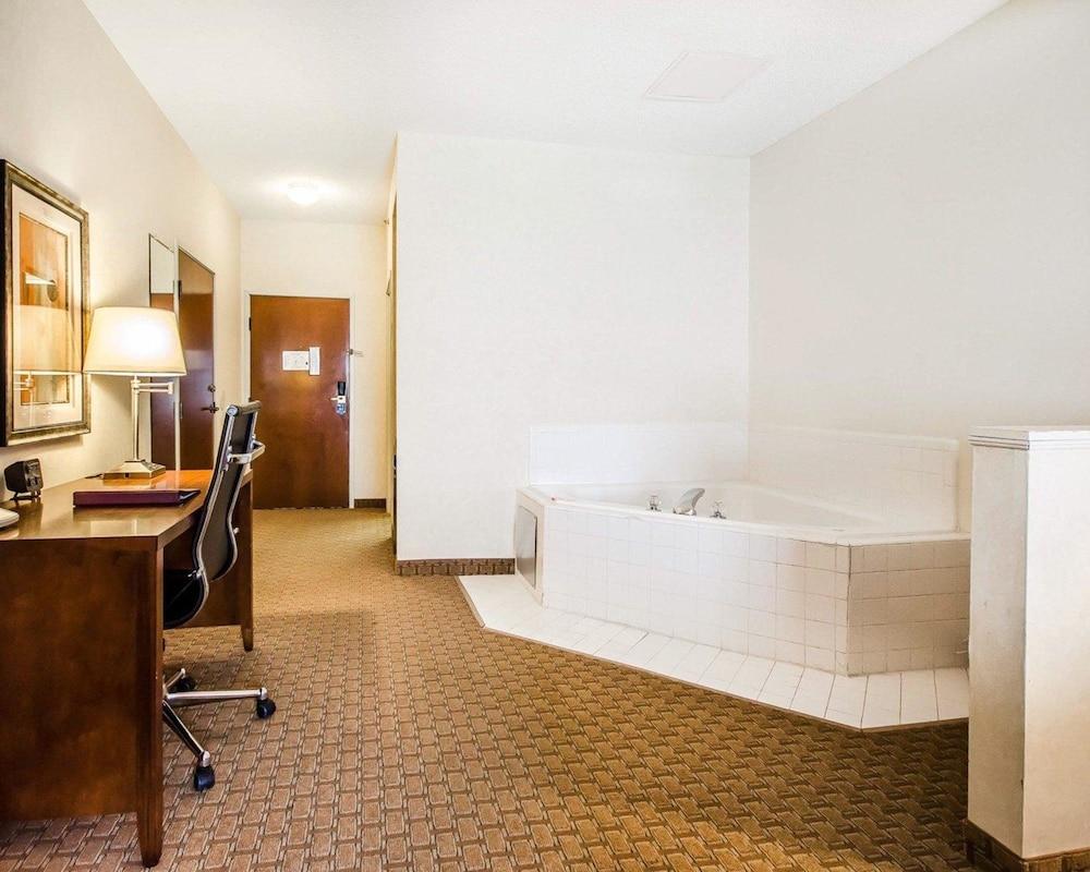 Comfort Suites Prestonsburg West Exteriér fotografie
