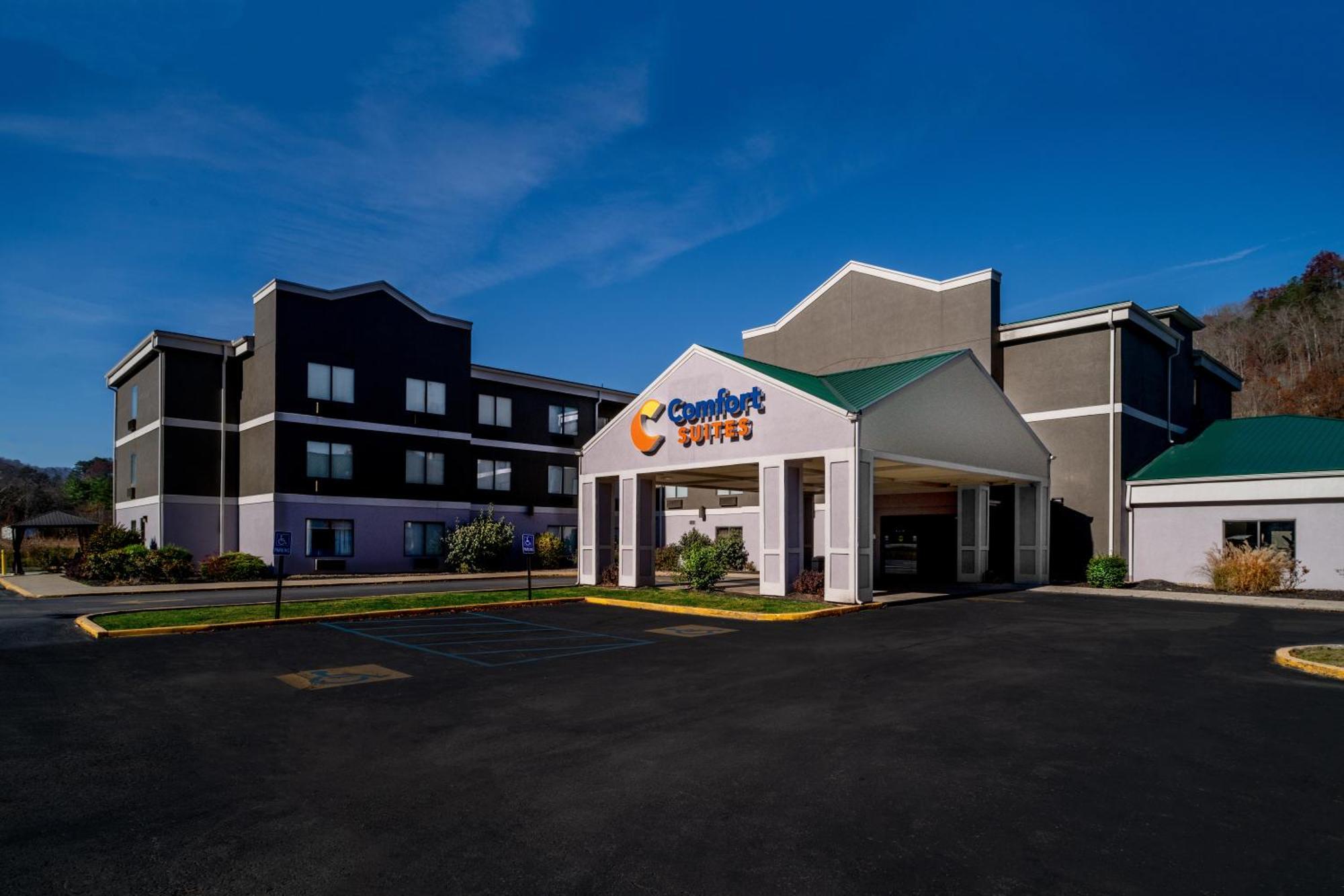 Comfort Suites Prestonsburg West Exteriér fotografie