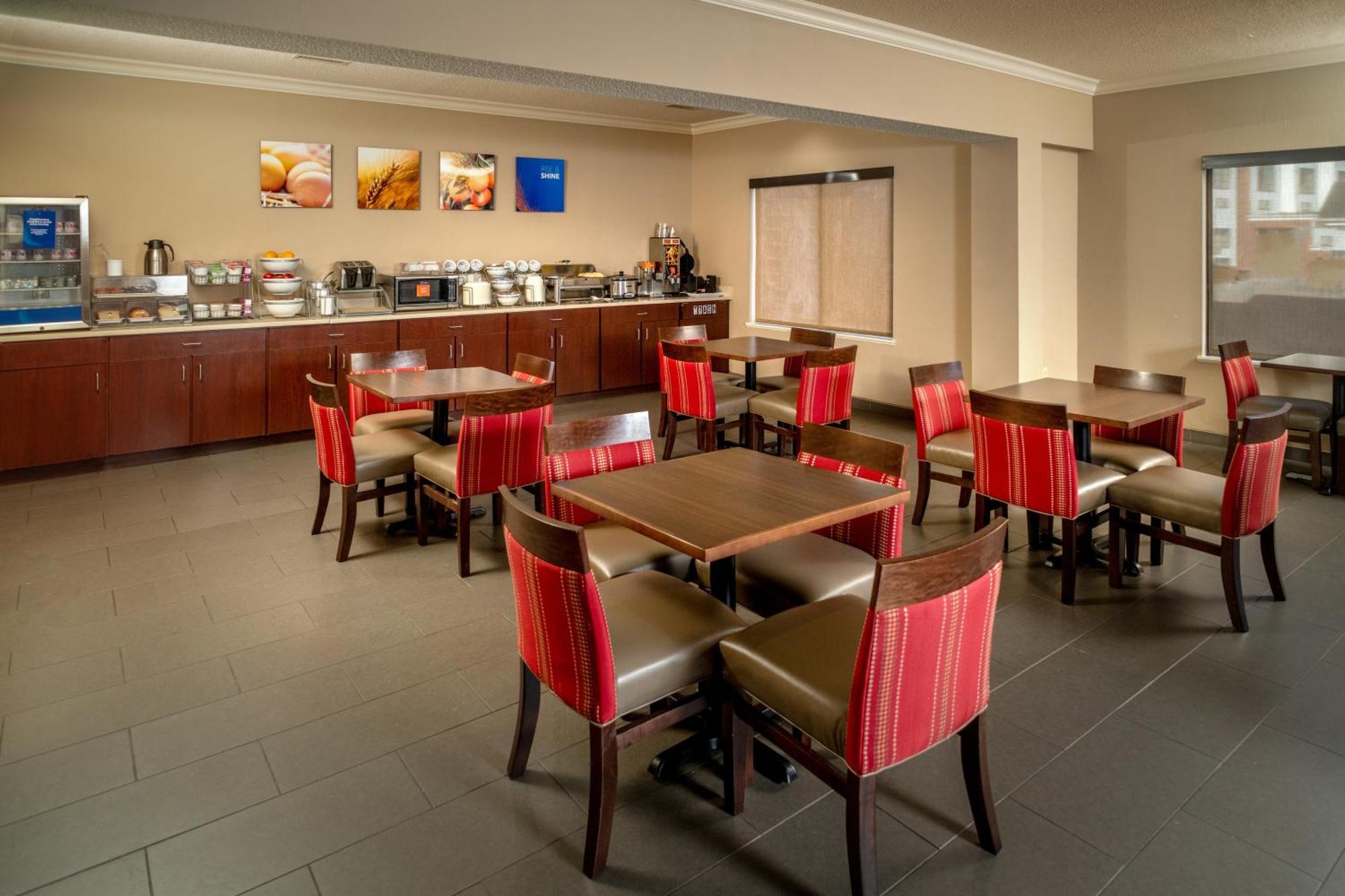 Comfort Suites Prestonsburg West Exteriér fotografie