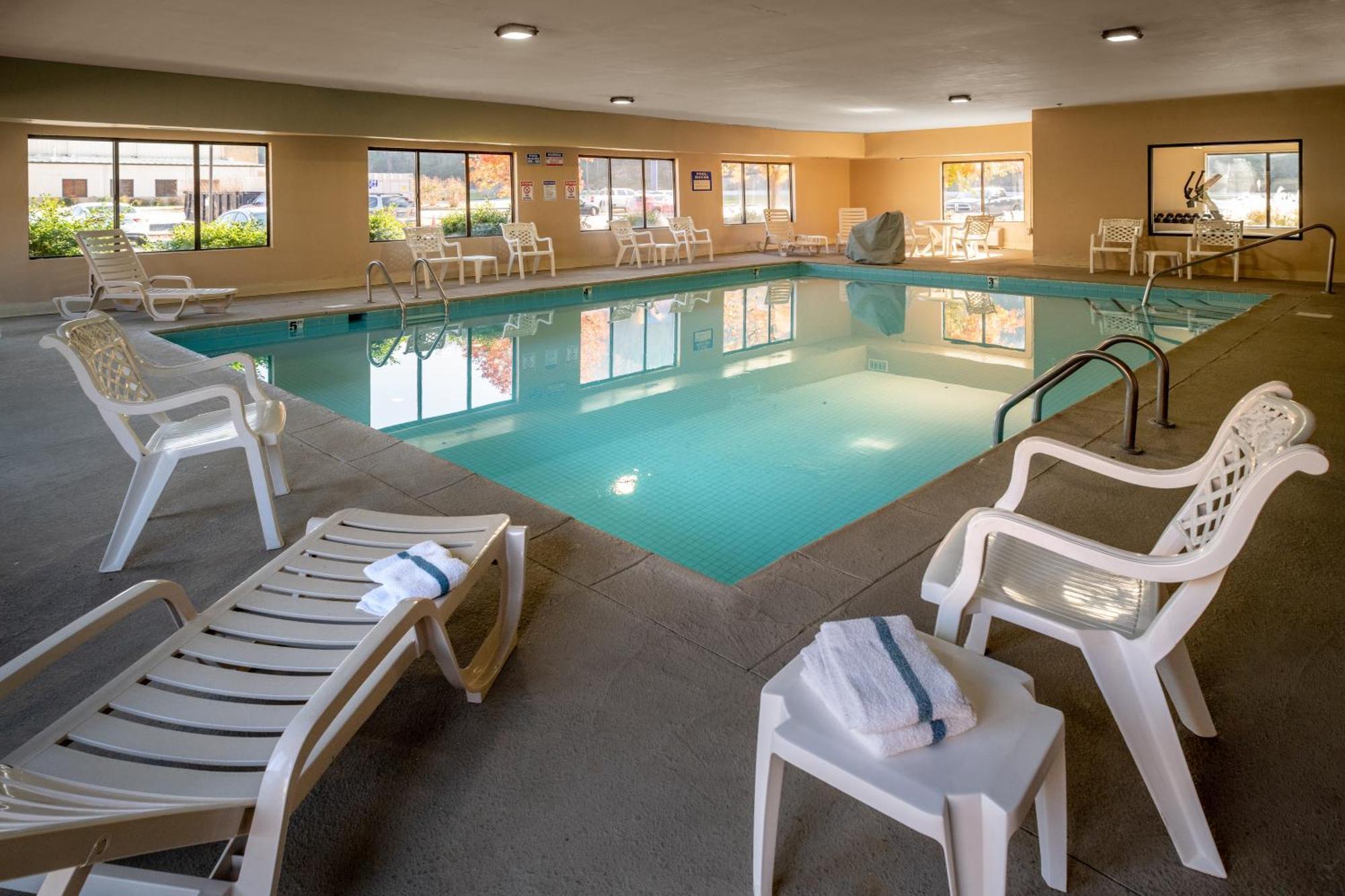 Comfort Suites Prestonsburg West Exteriér fotografie